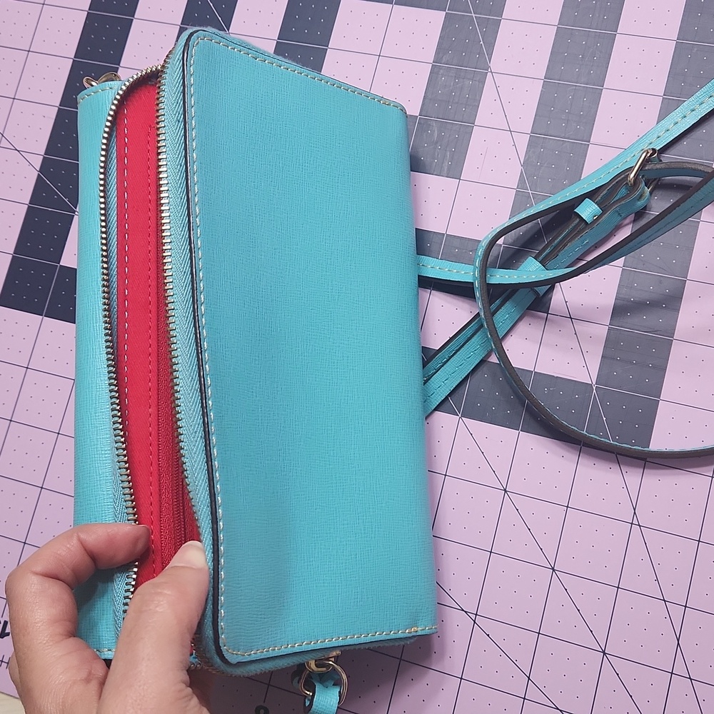 Dooney & Bourke ⭐️ Saffiano slim cross body Teal 🩵 Robbins Egg Blue - Picture 8 of 10
